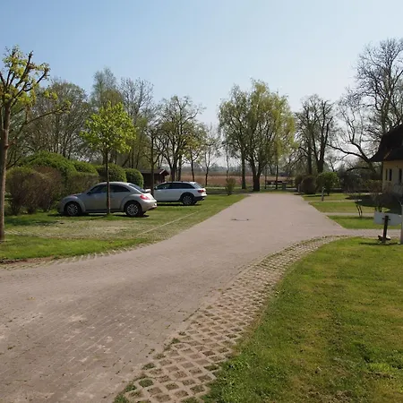 Nyaraló In Idylischer Lage By Interhome *
