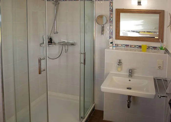 In Idylischer Lage By Interhome Vakantiehuis *